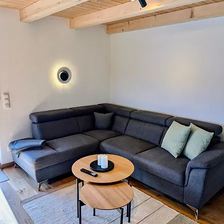 Gaestehaus Philipp Im Herzen Des Fichtelgebirges - 5 Ferienwohnungen, Grosses Grundstueck, Wald Und Wiese, Mit Privater Sauna, Kostenfreie Parkplaetze, Wlan * Mehlmeisel