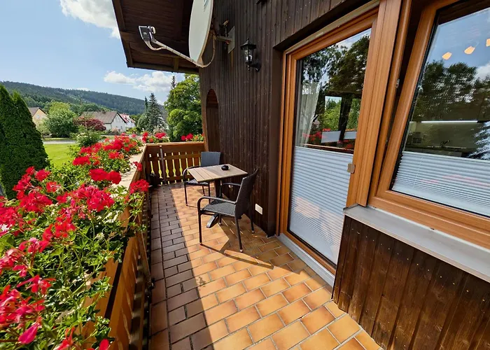 Apartmán Gaestehaus Philipp Im Herzen Des Fichtelgebirges - 5 Ferienwohnungen, Grosses Grundstueck, Wald Und Wiese, Mit Privater Sauna, Kostenfreie Parkplaetze, Wlan