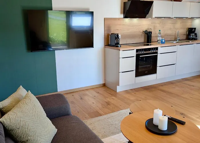 Gaestehaus Philipp Im Herzen Des Fichtelgebirges - 5 Ferienwohnungen, Grosses Grundstueck, Wald Und Wiese, Mit Privater Sauna, Kostenfreie Parkplaetze, Wlan Apartmán