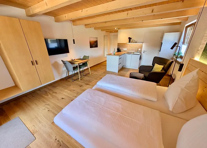Apartmán Gaestehaus Philipp Im Herzen Des Fichtelgebirges - 5 Ferienwohnungen, Grosses Grundstueck, Wald Und Wiese, Mit Privater Sauna, Kostenfreie Parkplaetze, Wlan