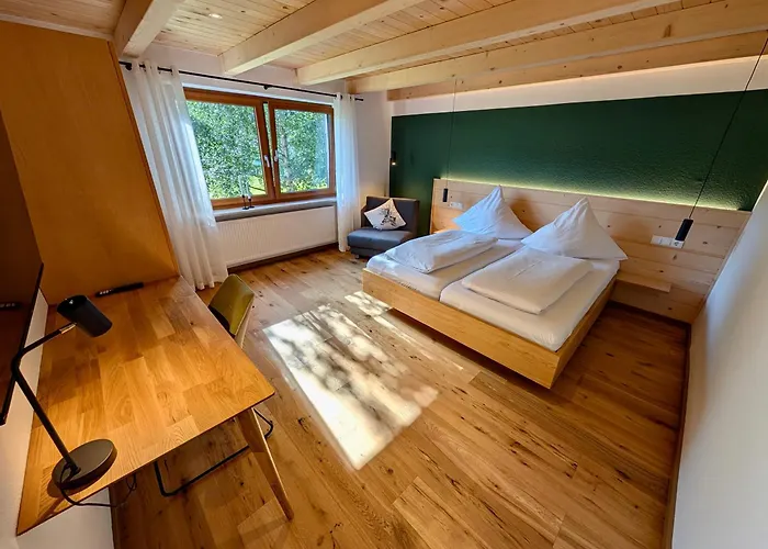 Apartmán Gaestehaus Philipp Im Herzen Des Fichtelgebirges - 5 Ferienwohnungen, Grosses Grundstueck, Wald Und Wiese, Mit Privater Sauna, Kostenfreie Parkplaetze, Wlan