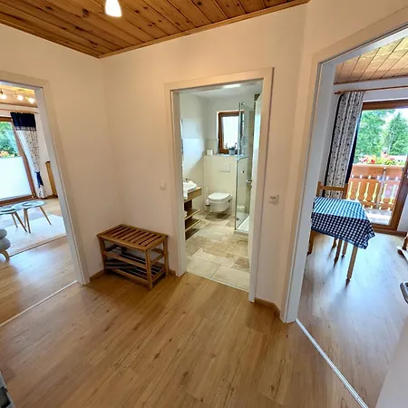 Gaestehaus Philipp Im Herzen Des Fichtelgebirges - 5 Ferienwohnungen, Grosses Grundstueck, Wald Und Wiese, Mit Privater Sauna, Kostenfreie Parkplaetze, Wlan Appartement