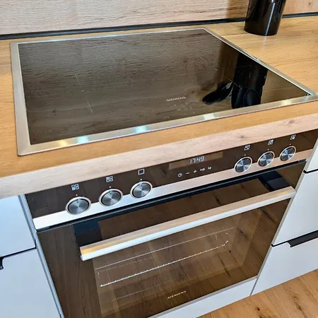 Gaestehaus Philipp Im Herzen Des Fichtelgebirges - 5 Ferienwohnungen, Grosses Grundstueck, Wald Und Wiese, Mit Privater Sauna, Kostenfreie Parkplaetze, Wlan *