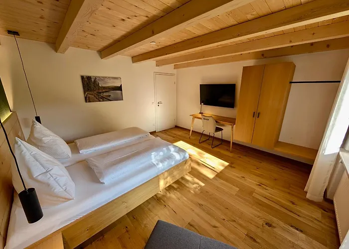 Gaestehaus Philipp Im Herzen Des Fichtelgebirges - 5 Ferienwohnungen, Grosses Grundstueck, Wald Und Wiese, Mit Privater Sauna, Kostenfreie Parkplaetze, Wlan Appartement *