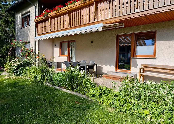 Appartement Gaestehaus Philipp Im Herzen Des Fichtelgebirges - 5 Ferienwohnungen, Grosses Grundstueck, Wald Und Wiese, Mit Privater Sauna, Kostenfreie Parkplaetze, Wlan *